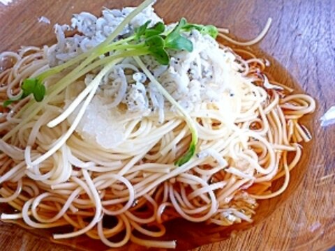 しらすとおろしのさっぱりそうめん♪